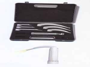 LARYNGOSCOPE